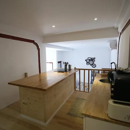 T3 De 70m2 Avec Sauna, Piscine Interieure Chauffee